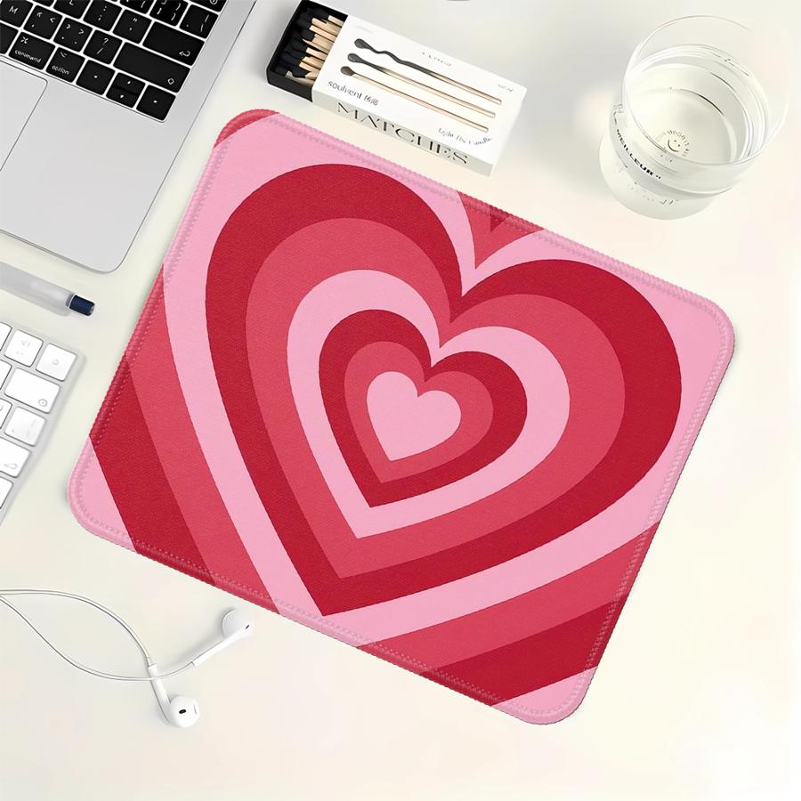 Laptop Accessories Pink - Mauspad mit rosa und roten Herzen,